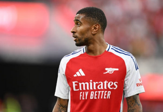 Fulham đàm phán, Arsenal khả năng để Reiss Nelson ra đi